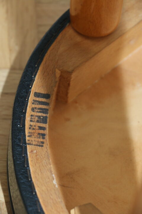 3 Baumann stools 700mm skai