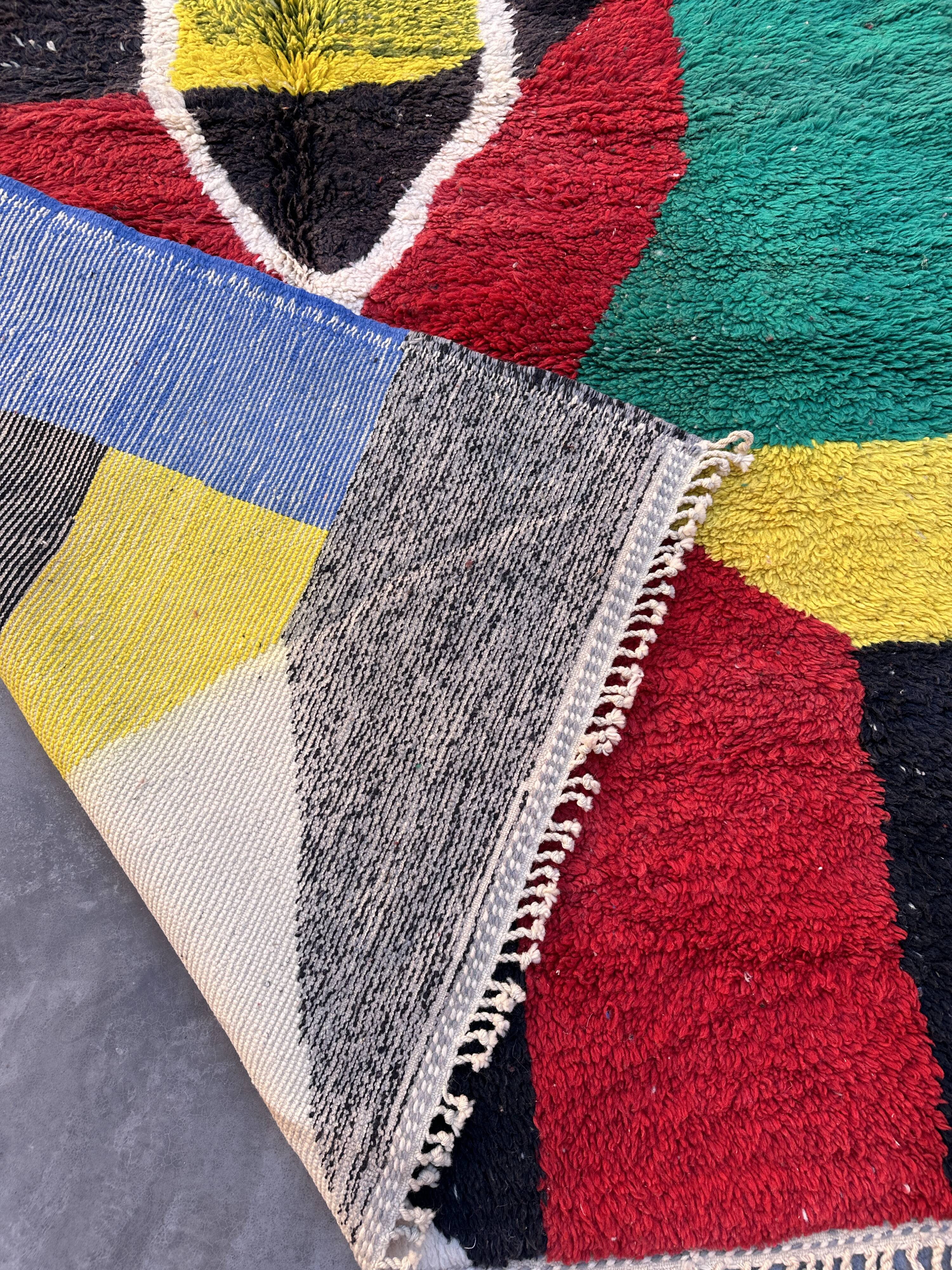 Colorful Beni M'Rirt Moroccan rug - 281 x 190 cm