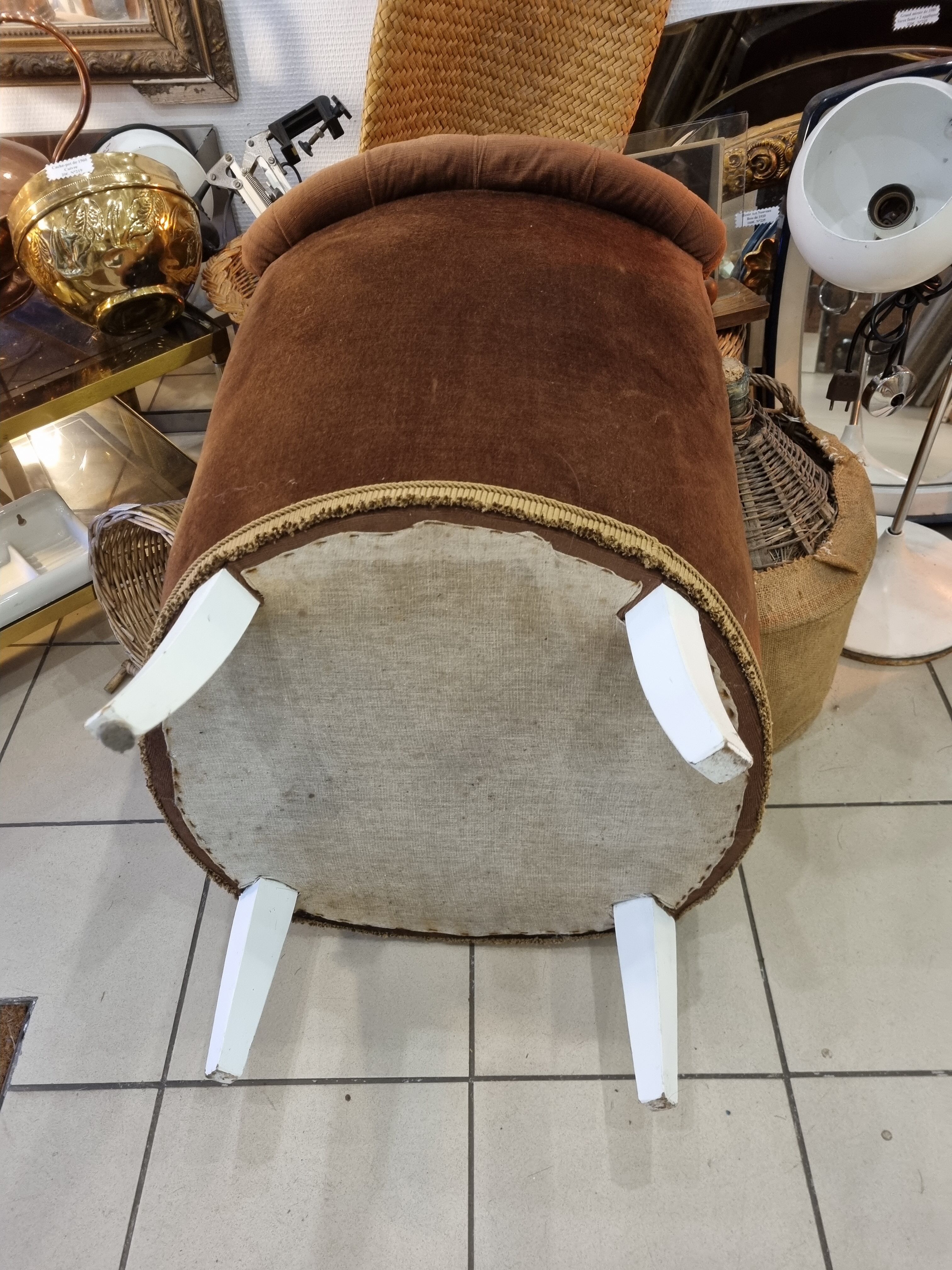 Fauteuil crapaud  capitonné 1970