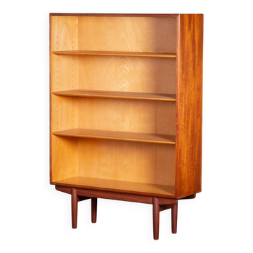 Teak bookshelf by Børge Mogensen for Søborg Møbelfabrik, 1960s