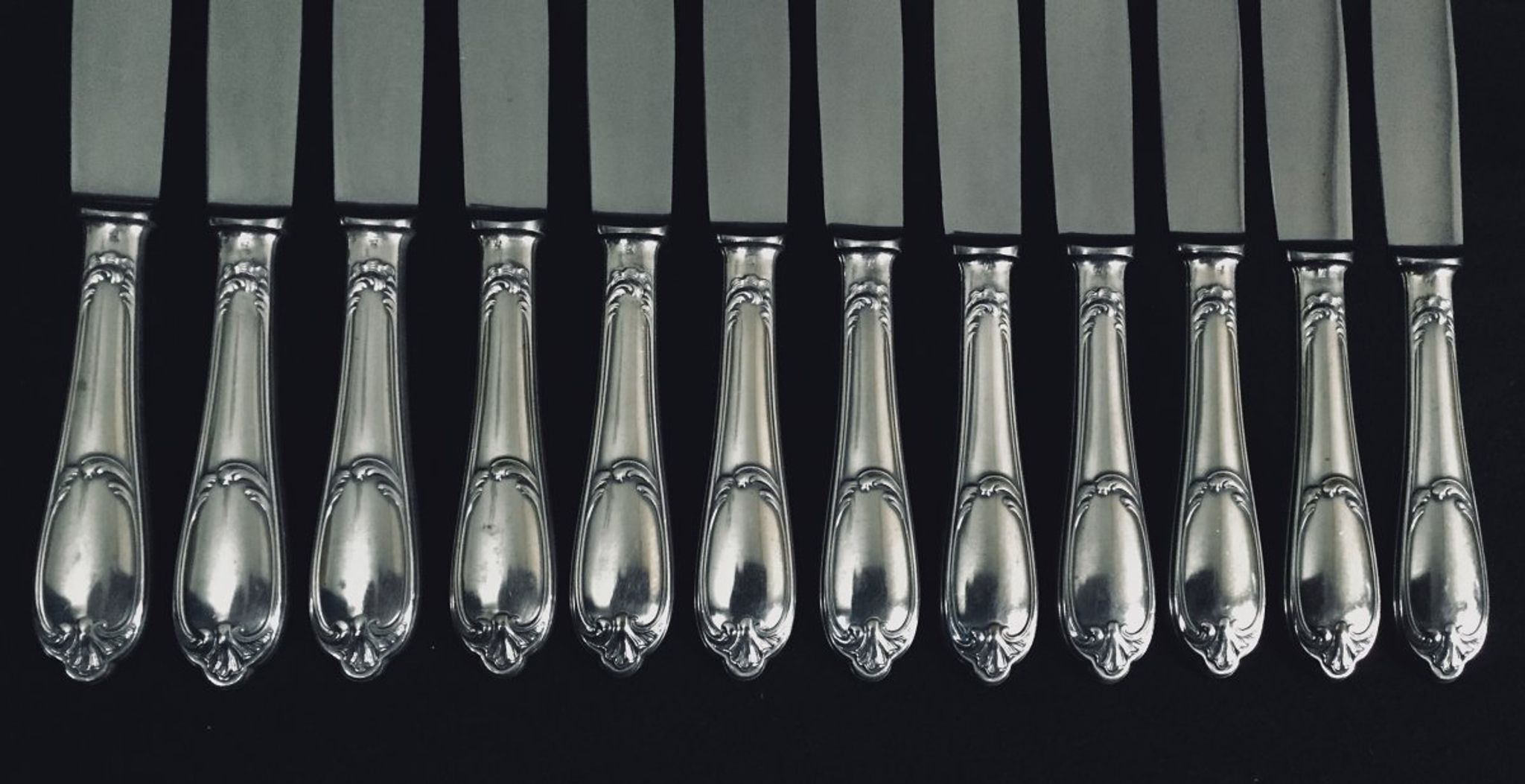 12 ercuis home table knives