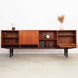 Buffet en teck, design danois, années 1970, production : Danemark