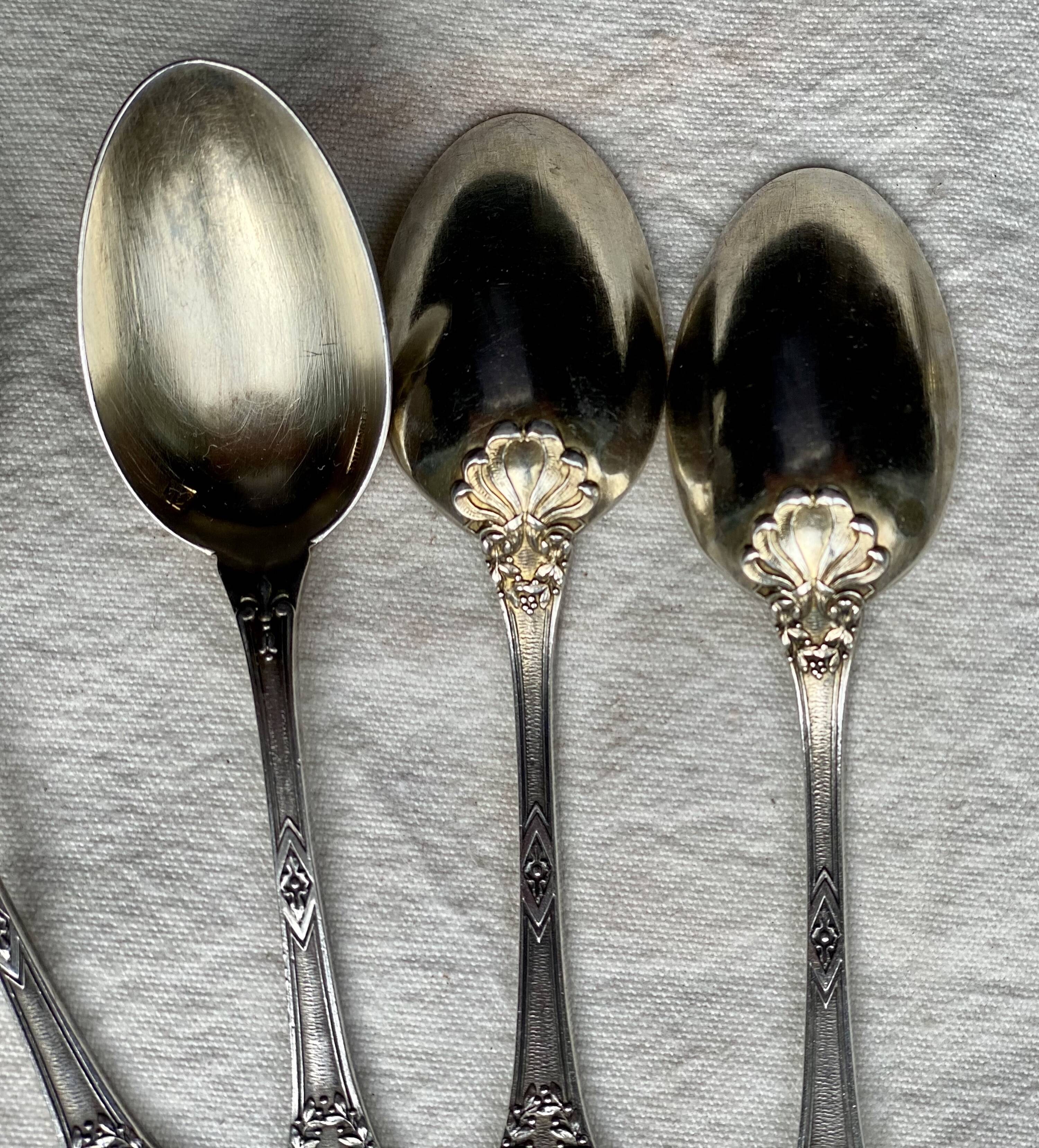 Service of 8 silver-plated metal moka spoons Boulenger