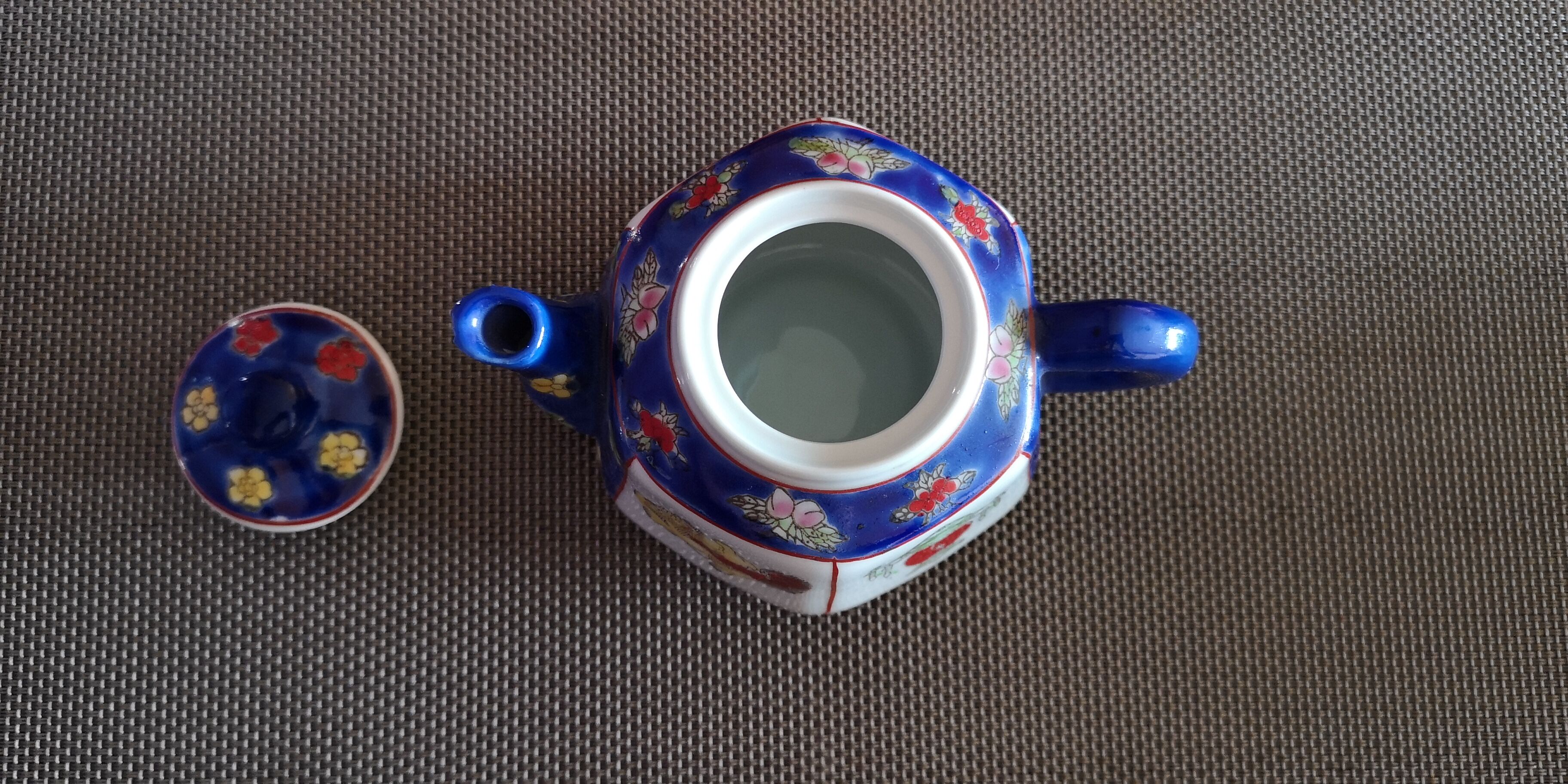 Chinese porcelain teapot