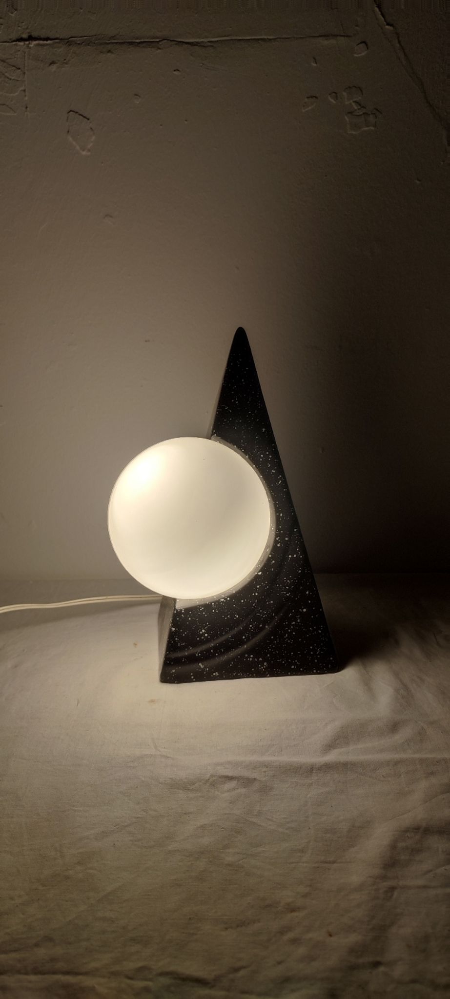 Lampe de table en céramique. Espagne, années 1970.