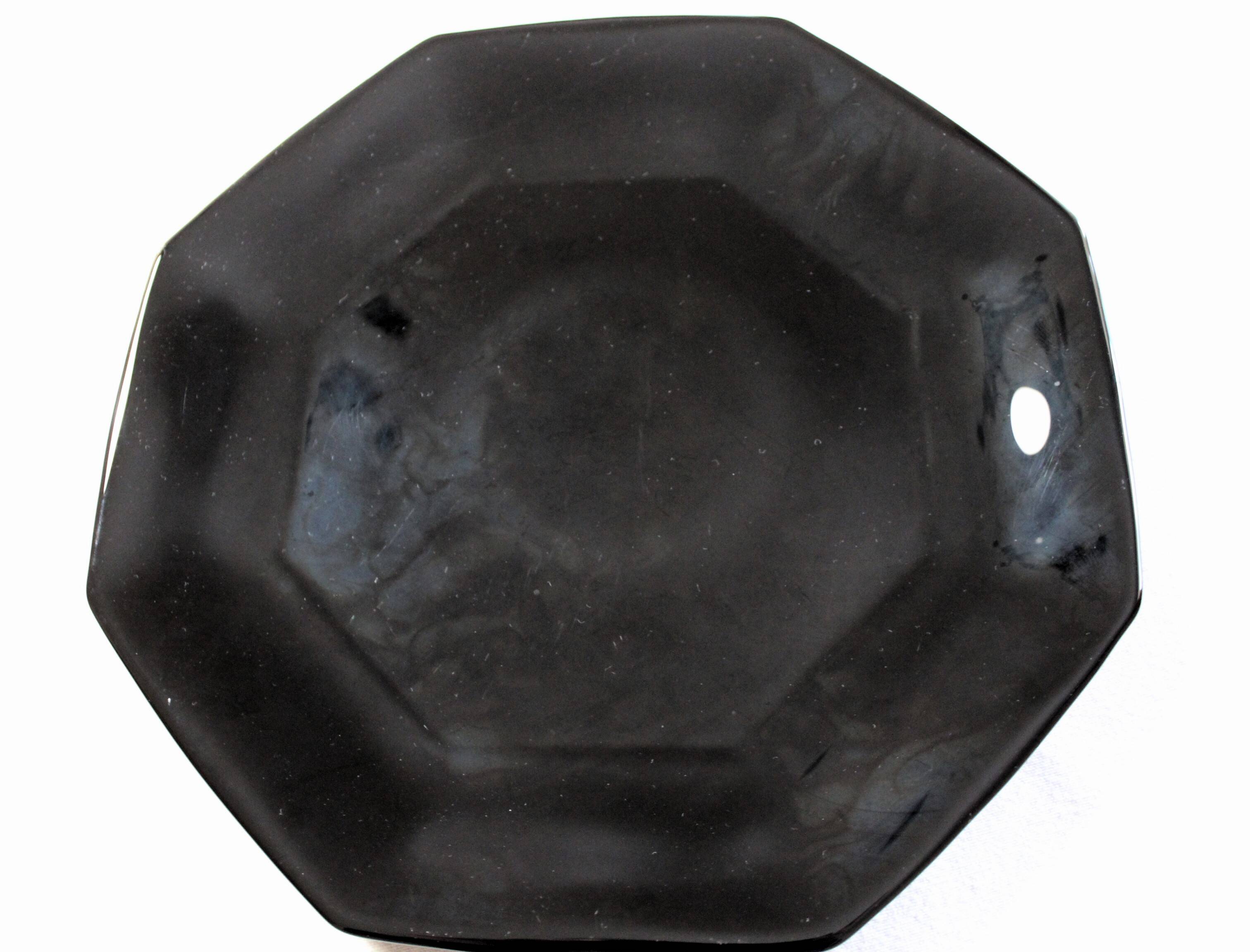 6 black Arcoroc "Octime" dinner plates (set 2)