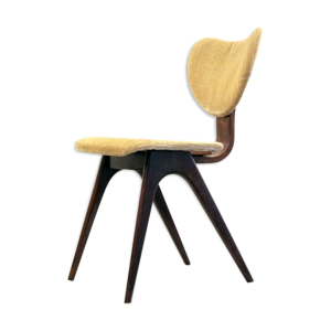 chaise en bois contreplaqué