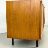 Buffet bas en teck, années 1970