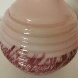 vase en opaline rond , rose et violet années 40