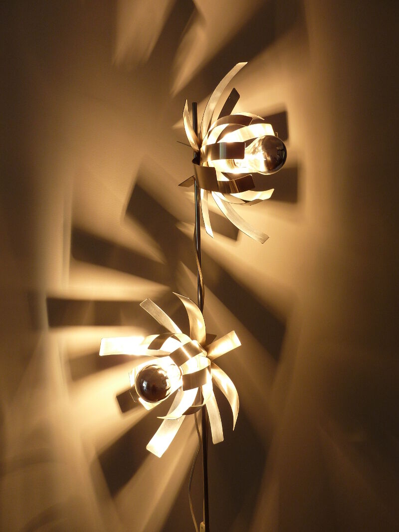 Floor lamp light 70s flowers