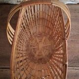Grand panier en osier vintage