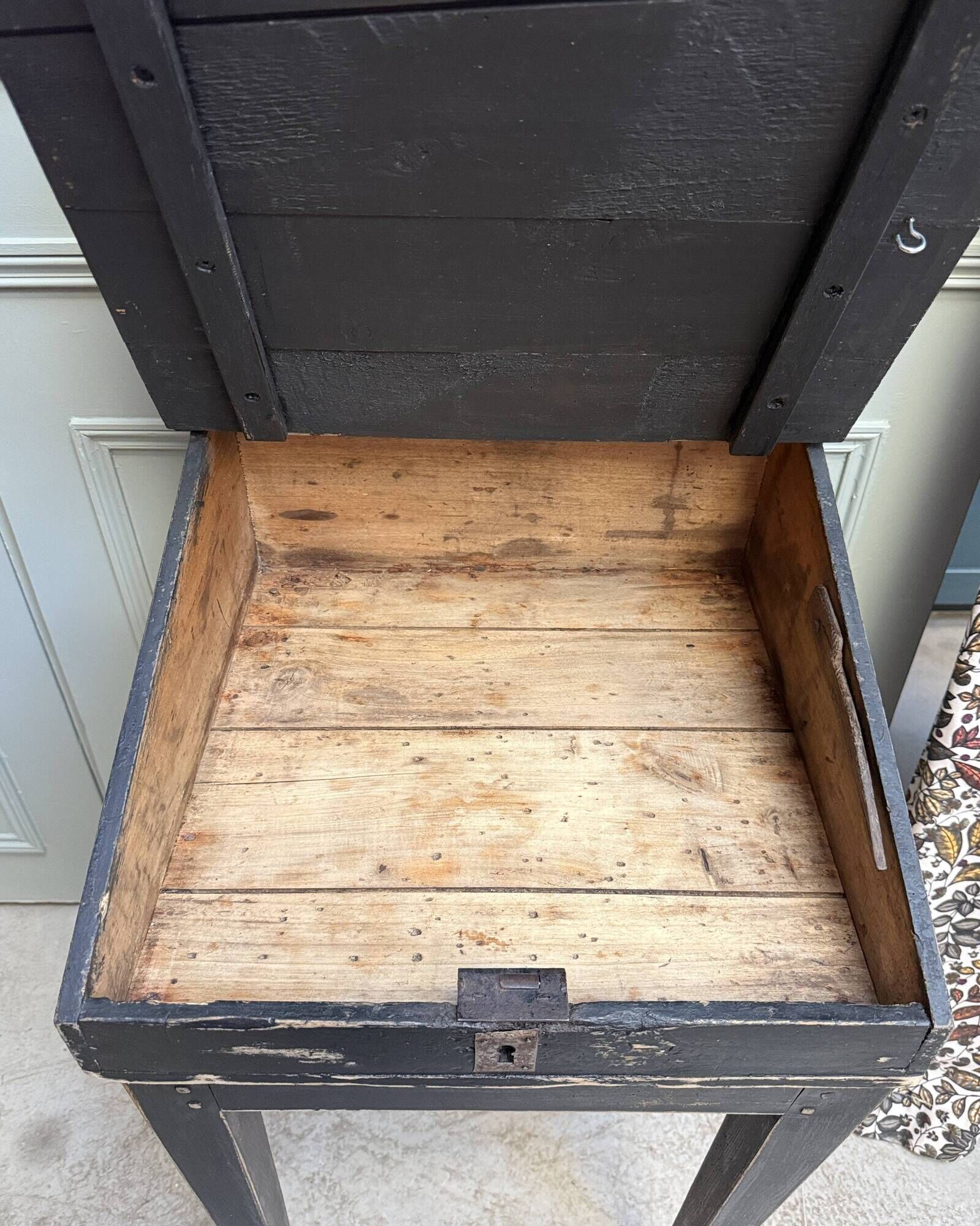 Small black antique graduated desk (renovated)