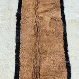 Magnificent handcrafted Berber rug 200cm x 300cm
