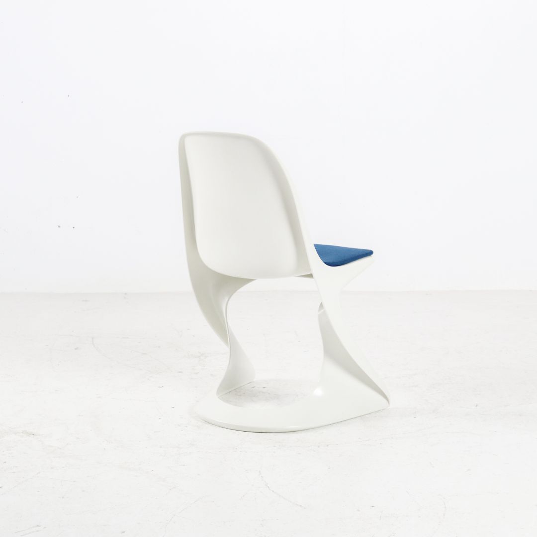Set of 4 Space Age Casalino dining chairs by Alexander begge for Casala