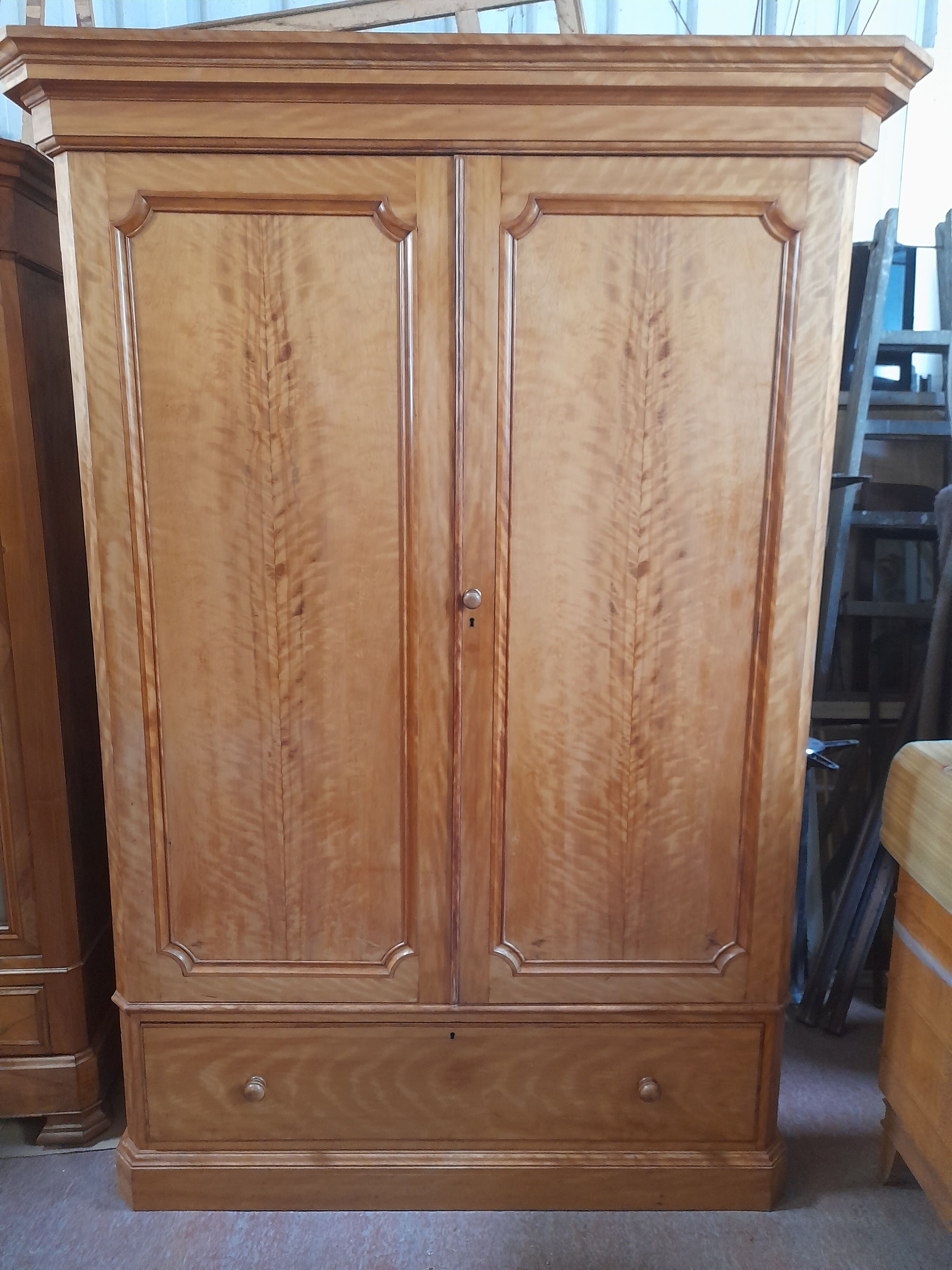 Armoire