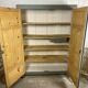 Armoire parisienne vert sauge