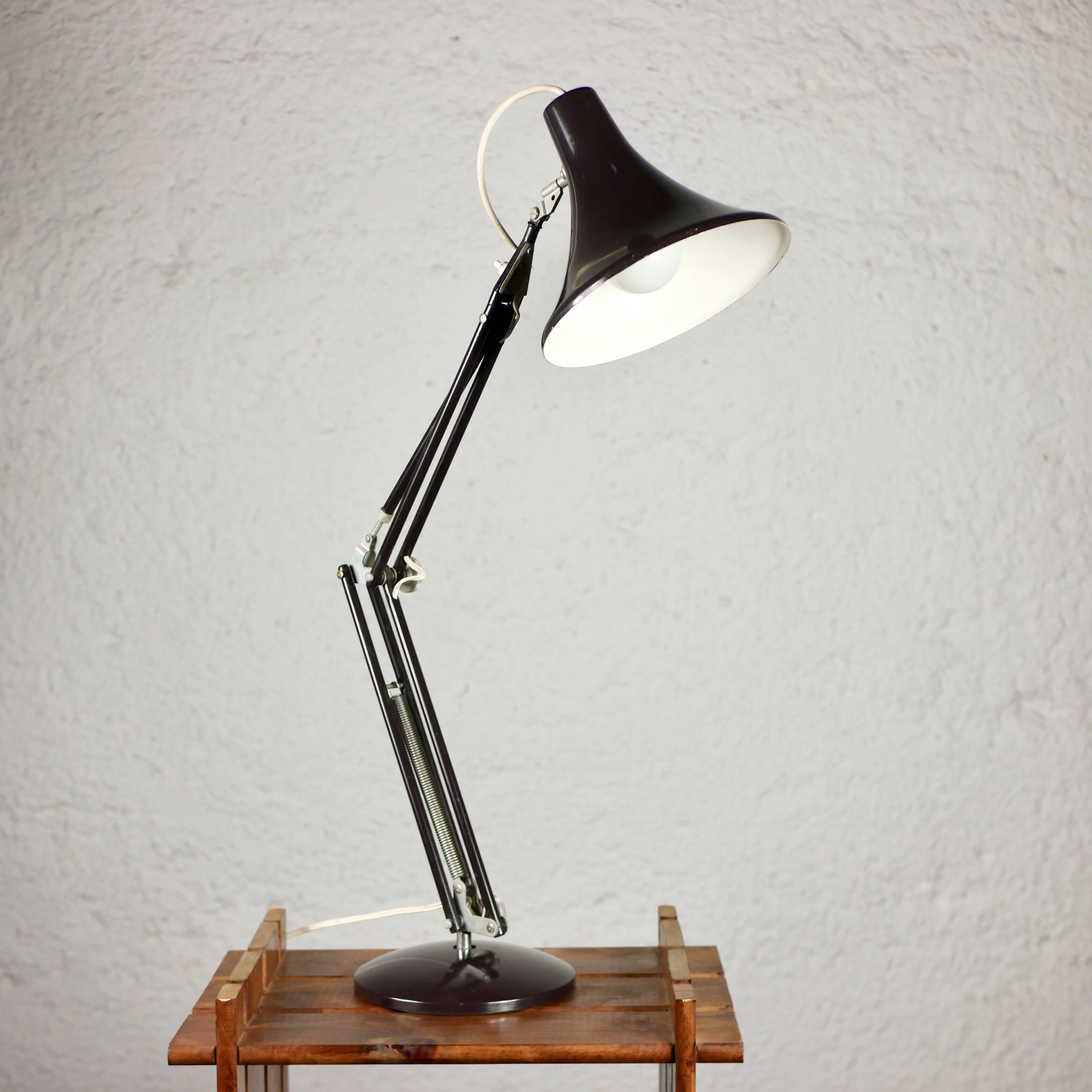 Articulated desk lamp from the 70s