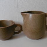 Berry cups and sandstone milk pot