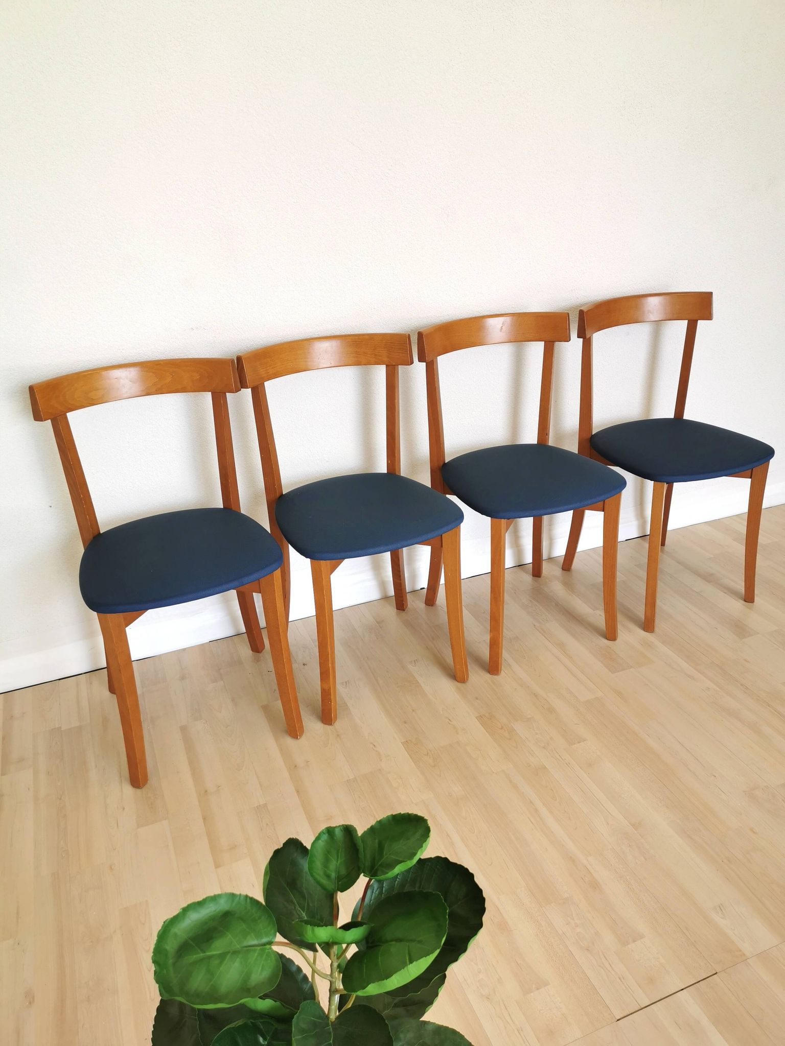 Set of 4 Calligaris Dining Chairs: Mid-Century Italian Design, Blue Fabric