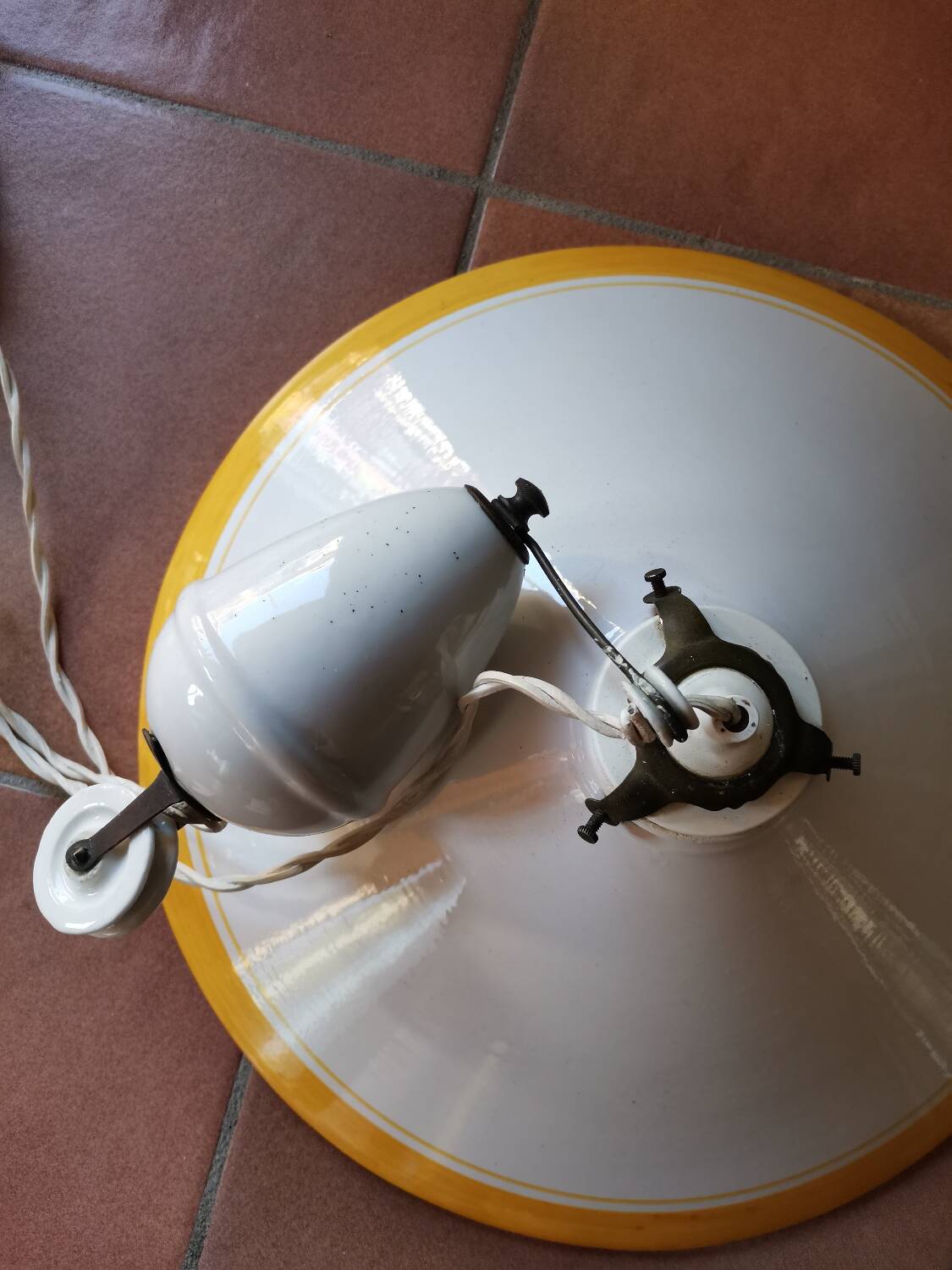 Supension vintage avec systeme céramique contrepoids électrique et griffe