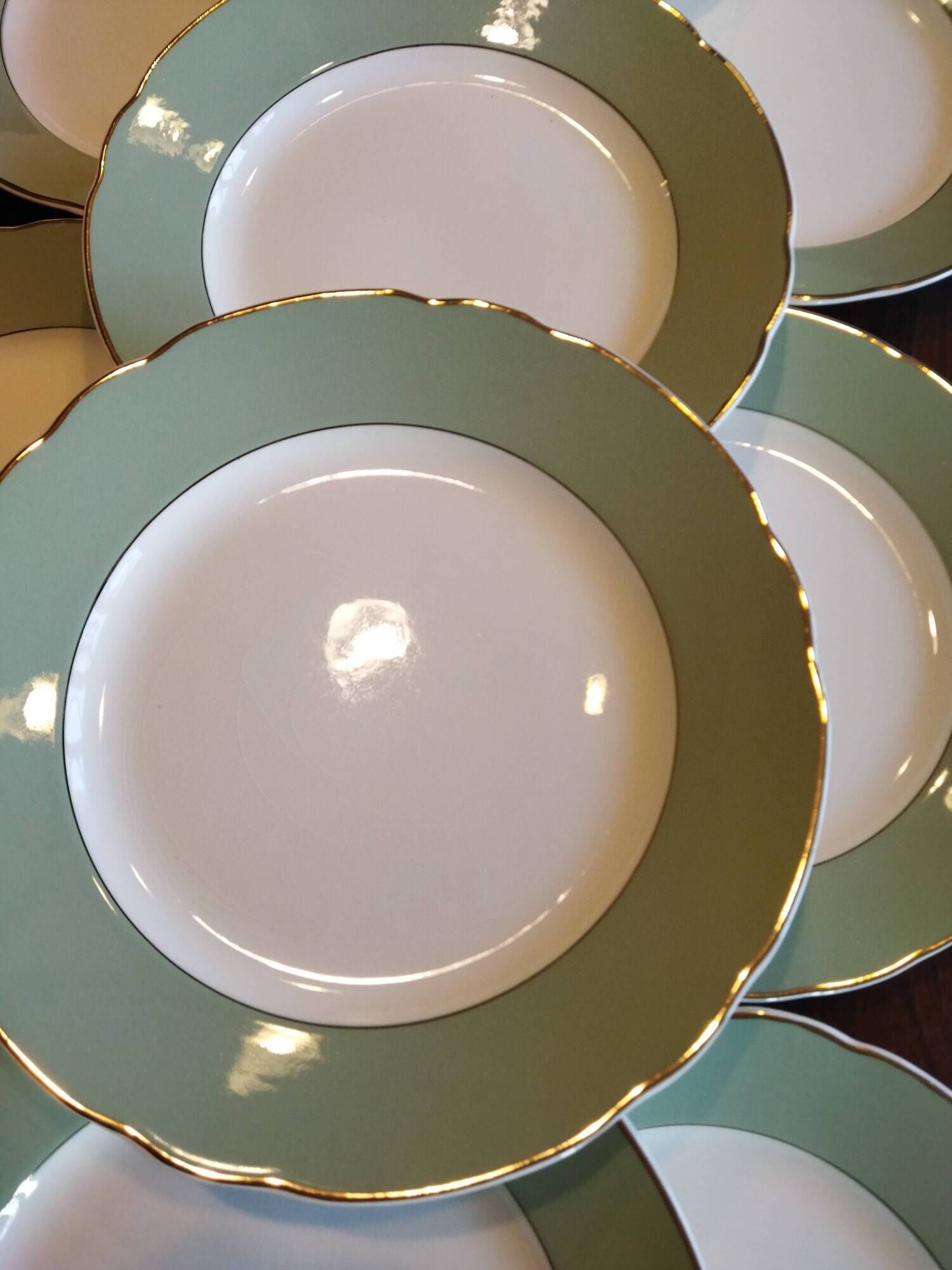 12 flat plates Villeroy & Boch Mettlach celadon green and vintage gold 1960s