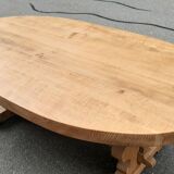 Oval farmhouse table