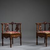 19th century Italian Renaissance style carved walnut corner chairs, set of 2