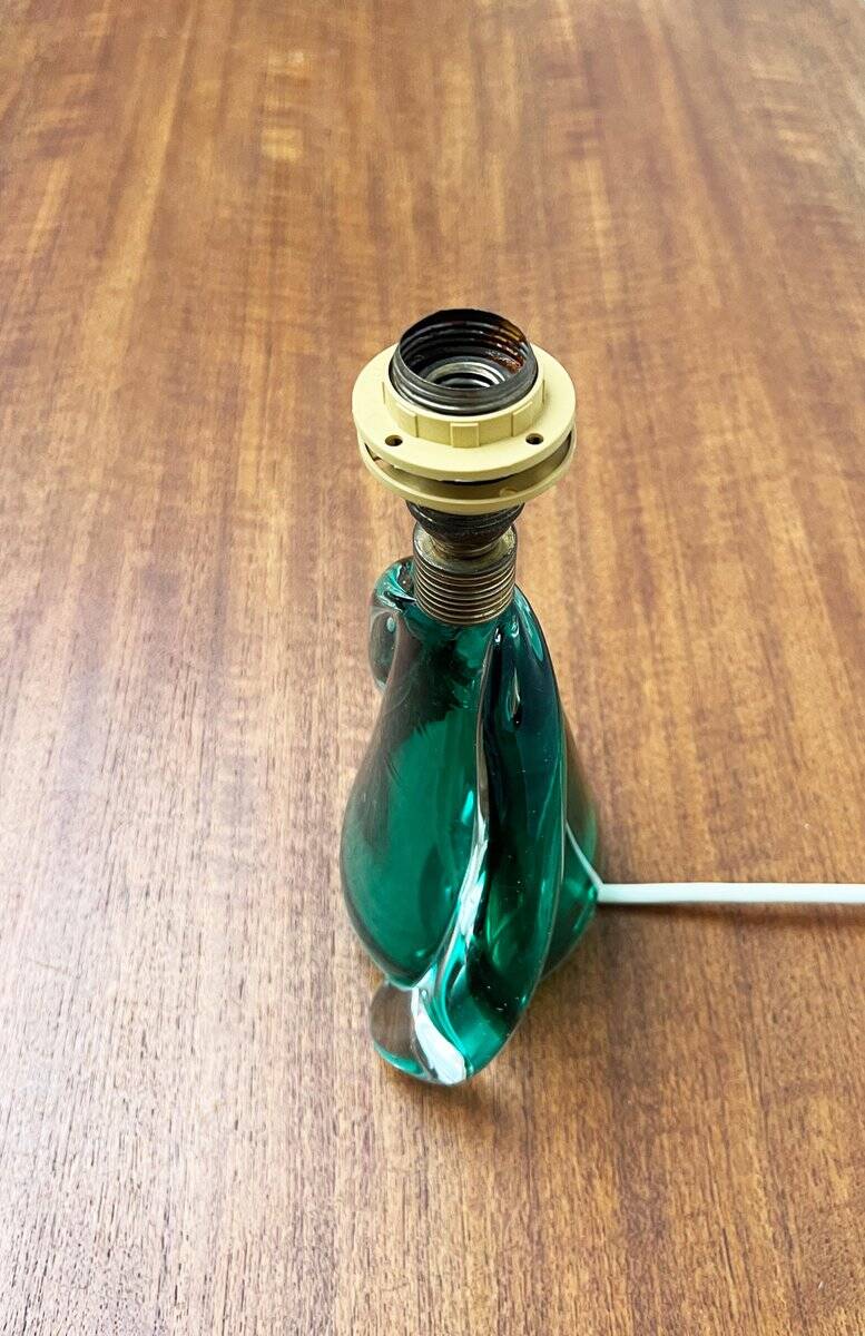 Mid-century Italian Murano glass table lamp from the 1950s.