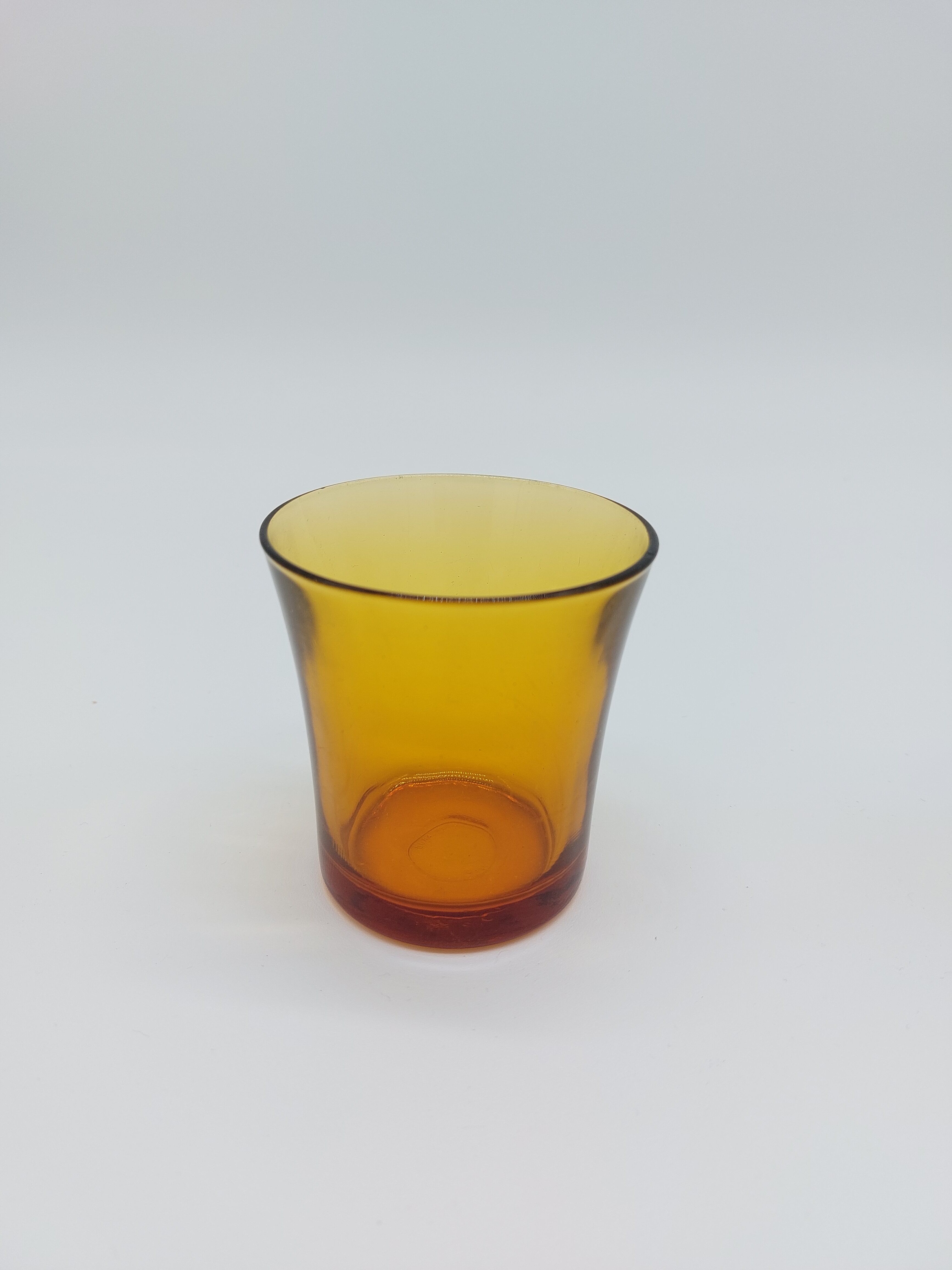 Set of 4 amber glasses