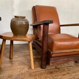 PAIR OF BRUTALIST ARMCHAIRS IN TEAK AND VINTAGE COGNAC LEATHER FROM THE 1950S