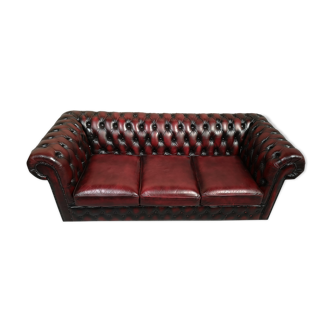 Chesterfield leather padded burgundy sofa