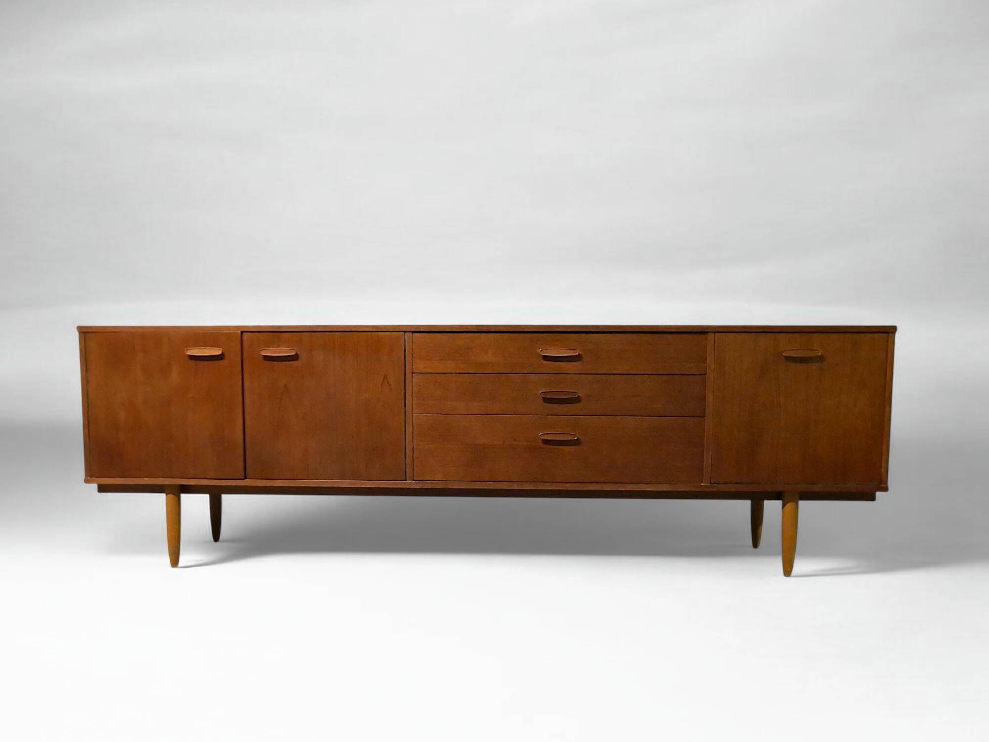 Teak sideboard "AVALON" - Vintage 1960