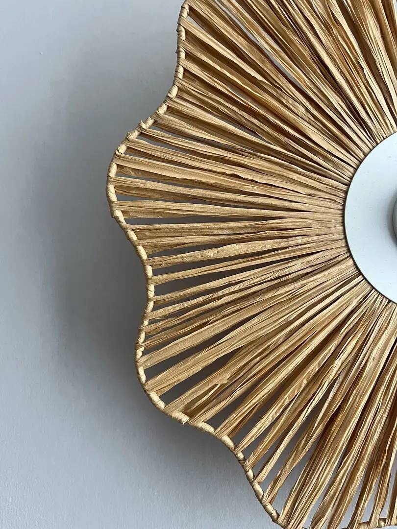 Woven raffia flower applique – 40×9 cm