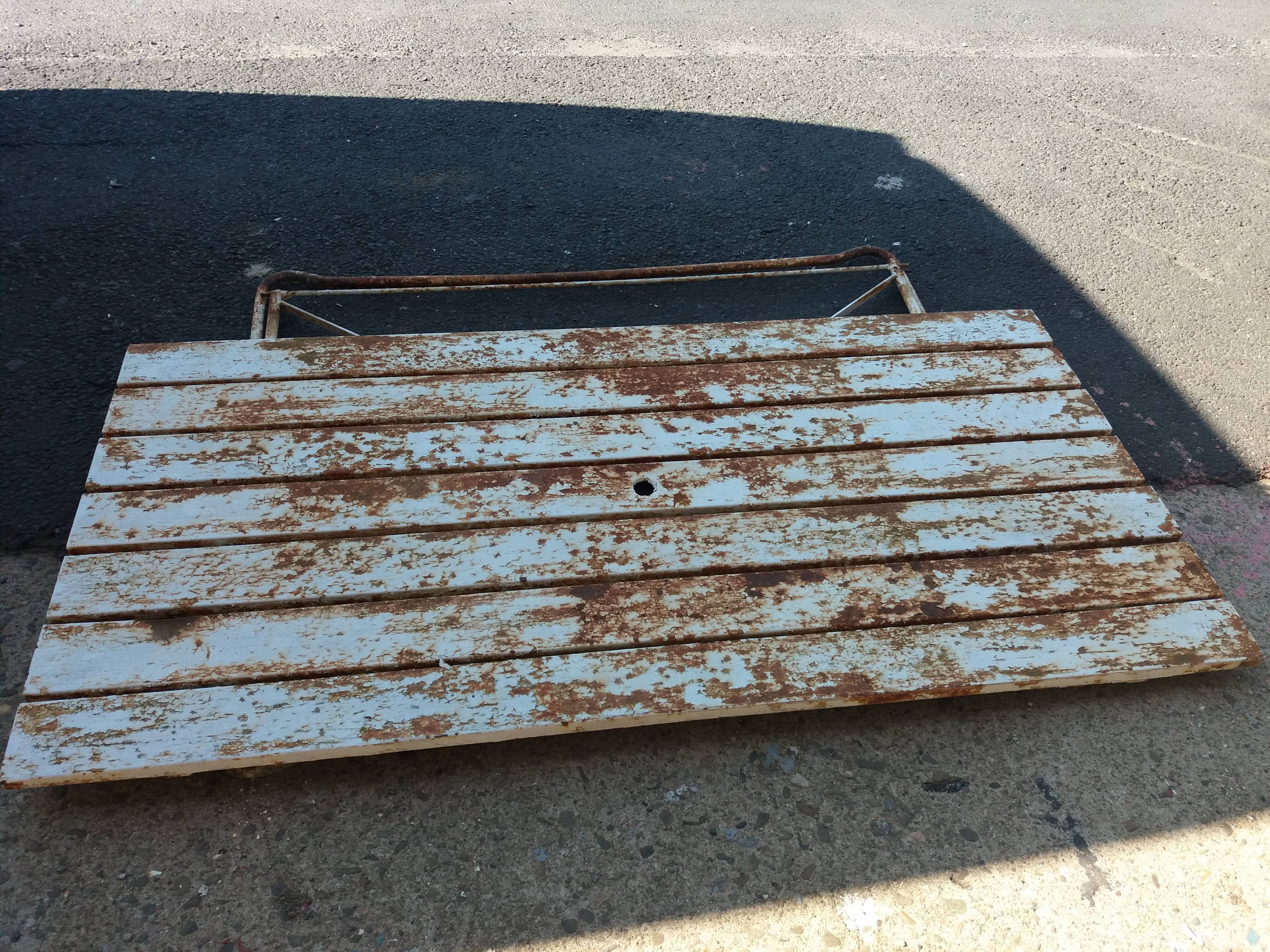 Folding garden table in steel in its juice around 1950