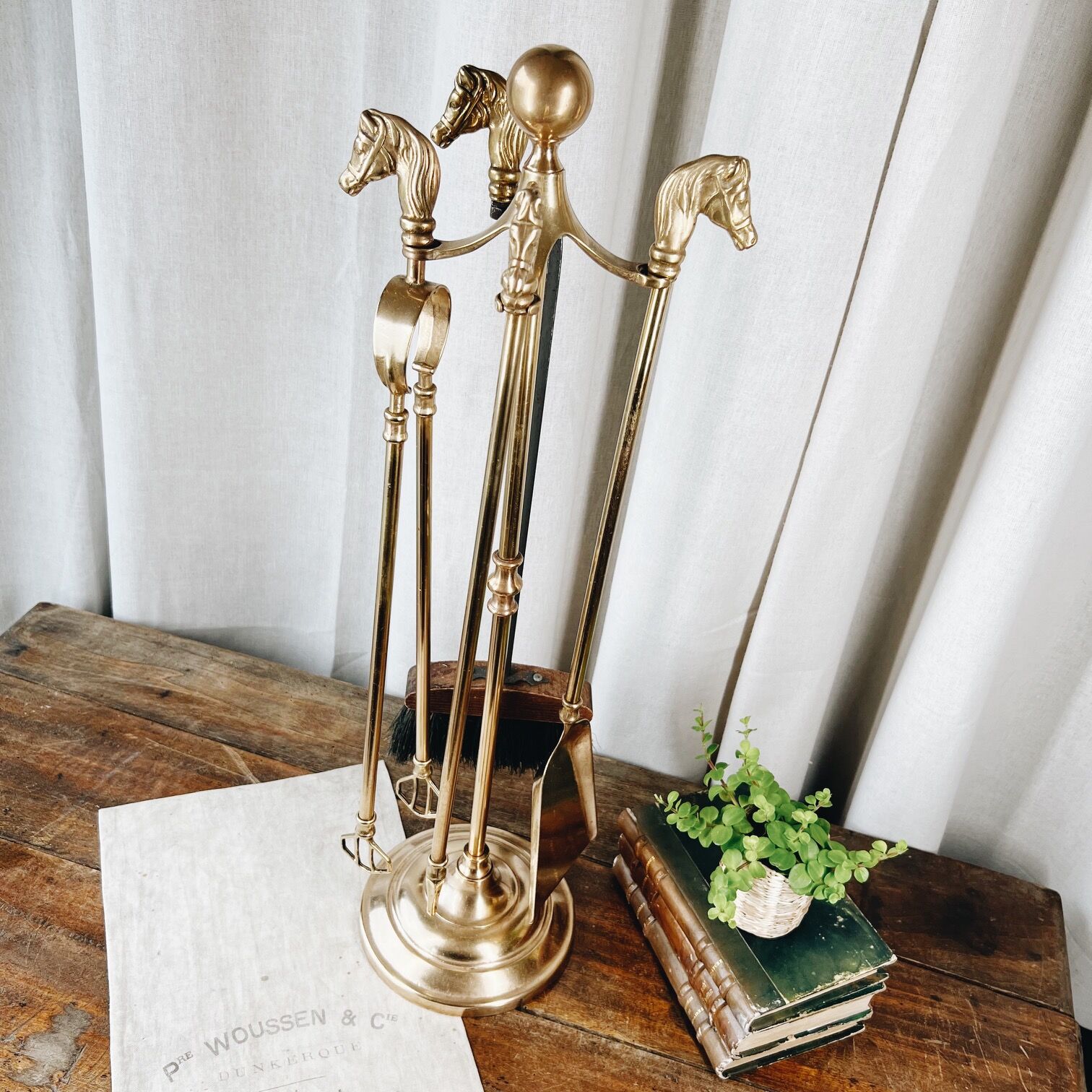 Chimney servant "horse"