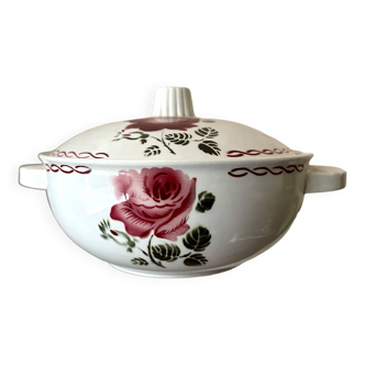 Soup tureen or vegetable dish, Germaine de Badonviller model