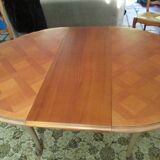 Extendable table and 4 straw chairs, cherry wood