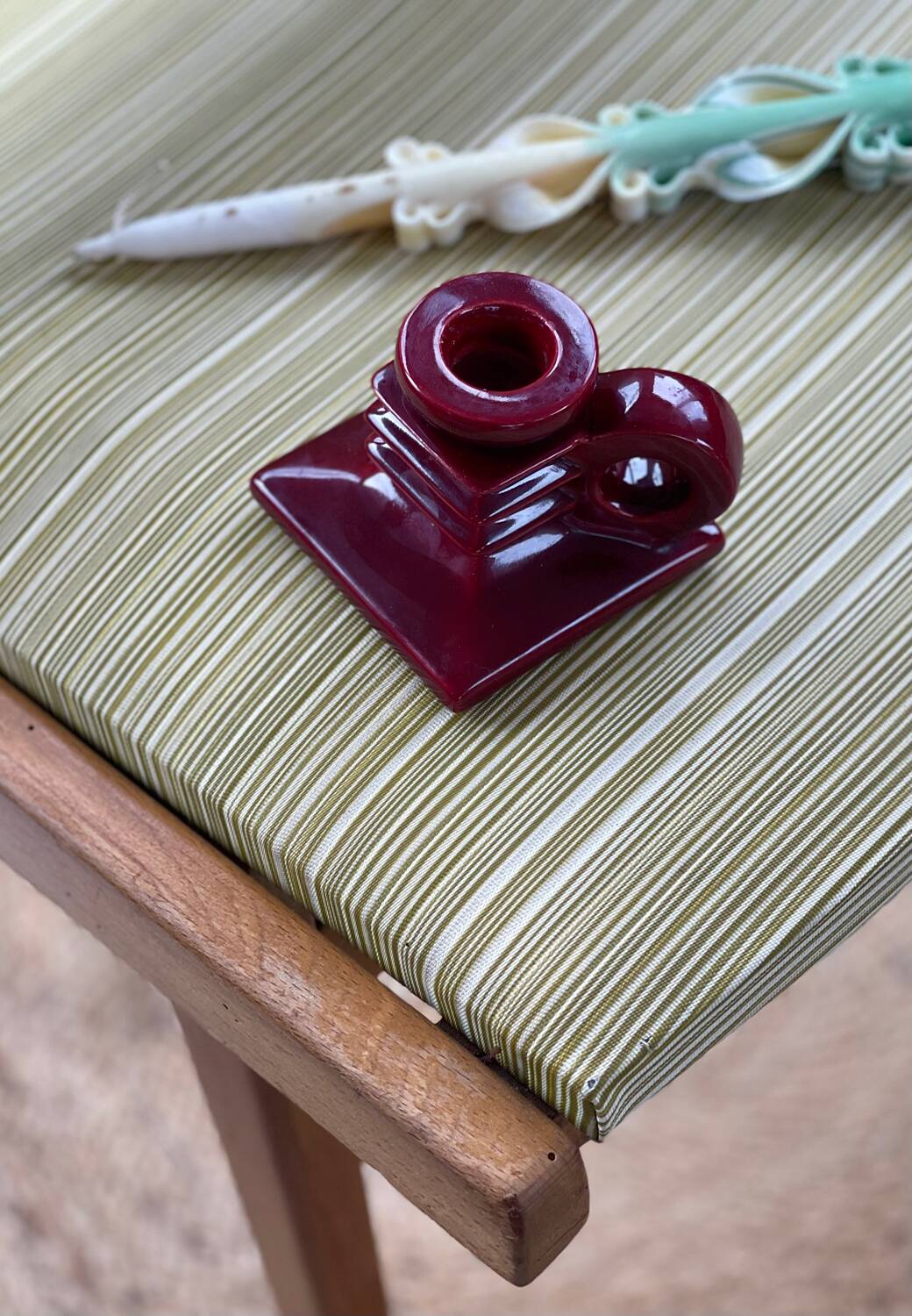 Art Bordeaux Ceramic Candle Holder