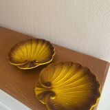 Vintage shell-shaped plates