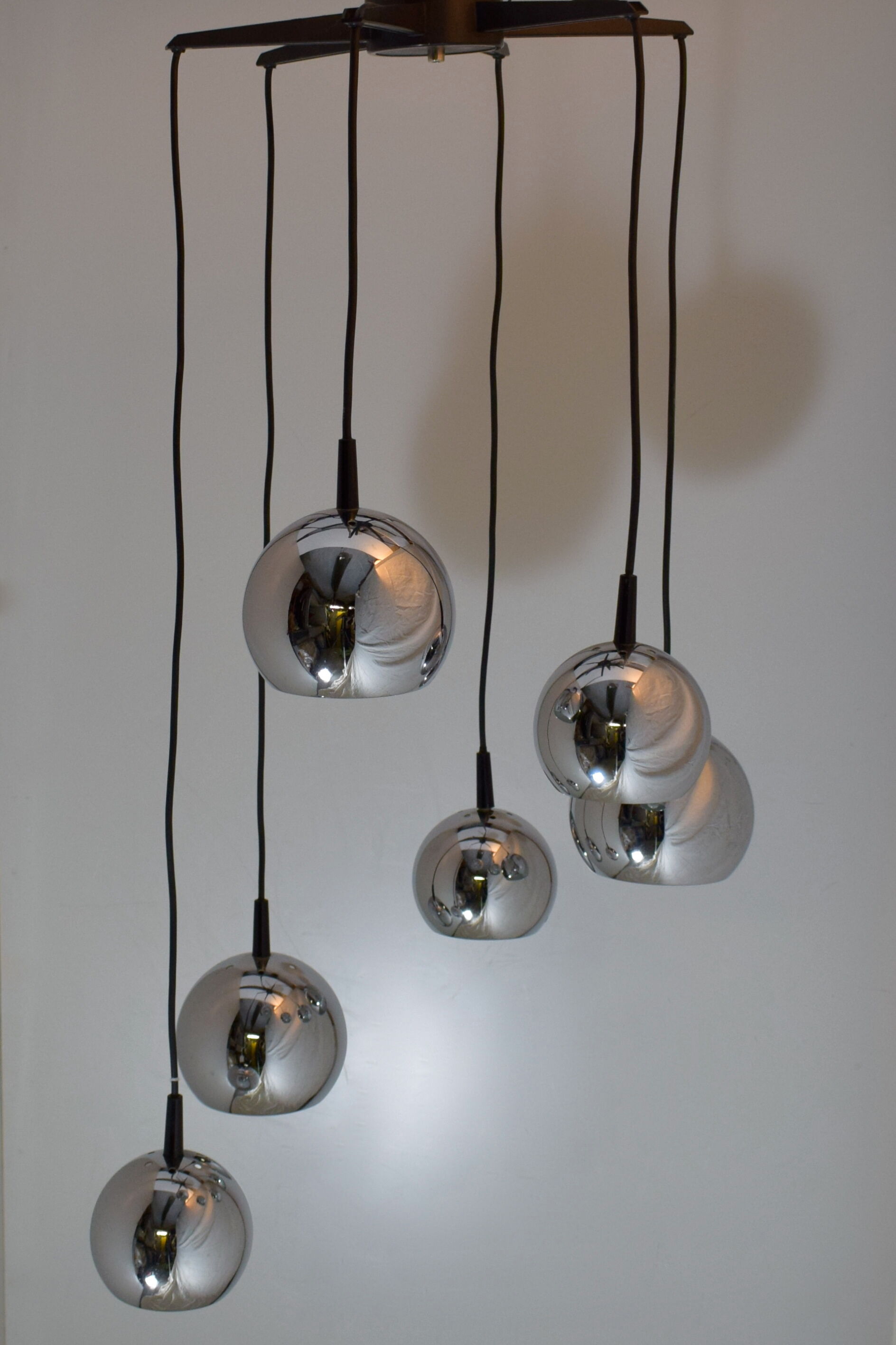 Lustre chromées cascade 6 suspensions  1970