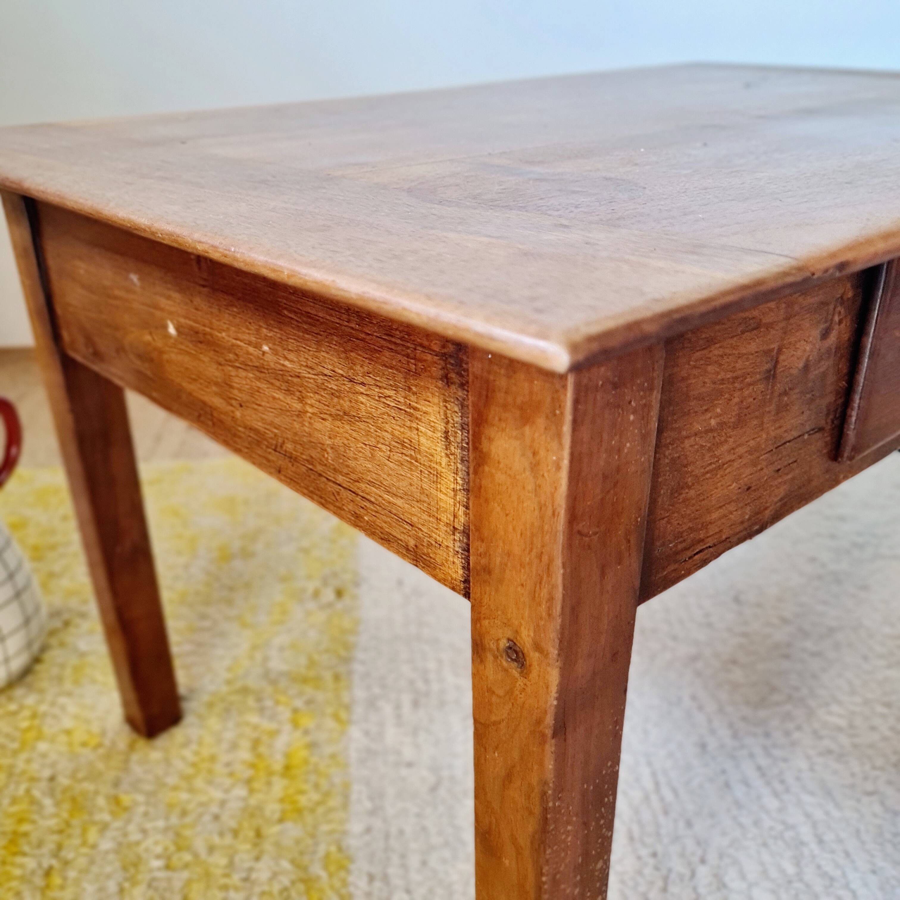 Old farmhouse coffee table in walnut with drawer - L82cm