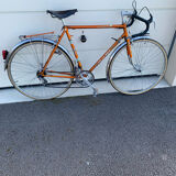 Vintage road bike Peugeot