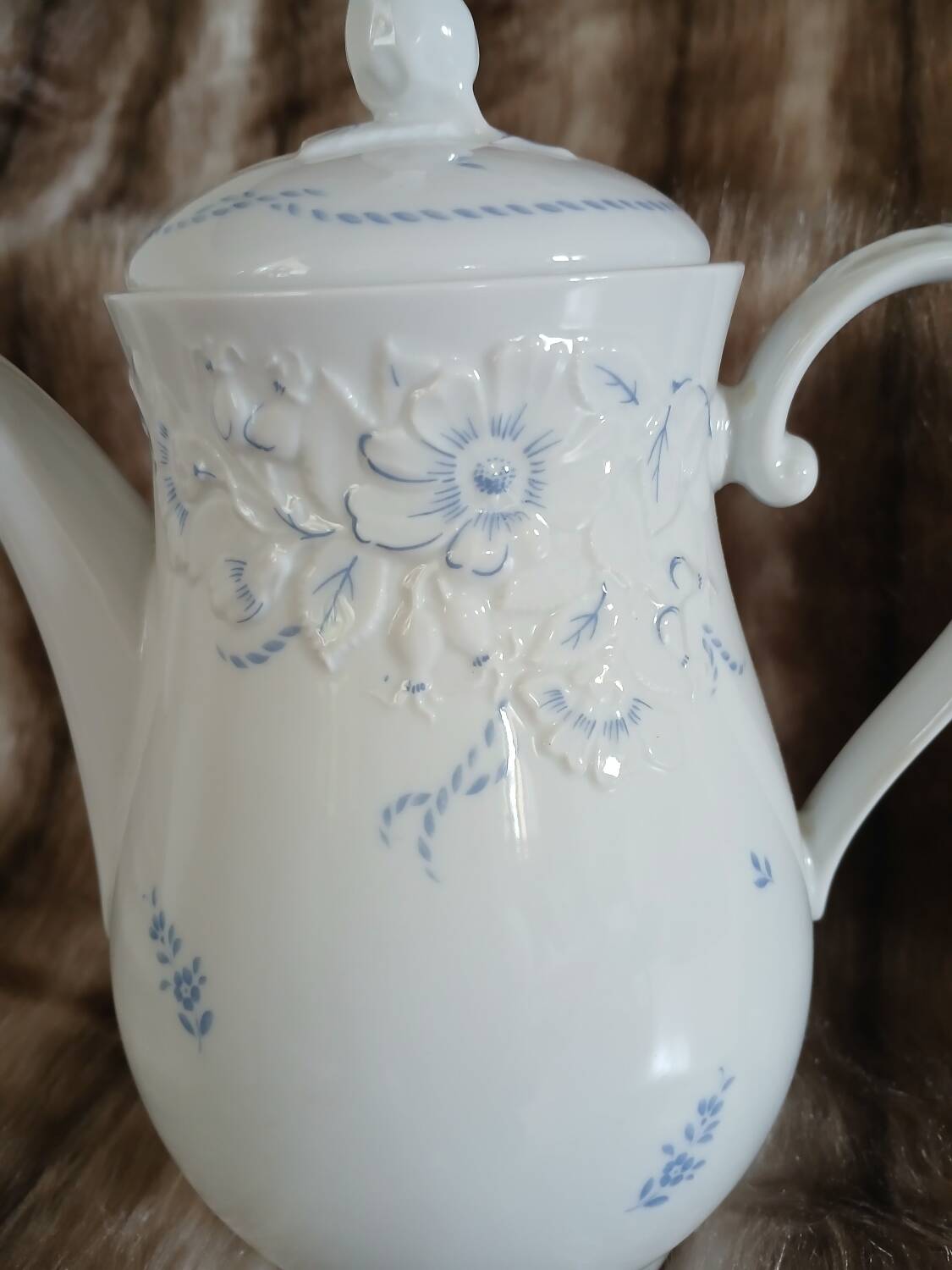 Antique Bavaria "Heiderose" coffee pot/teapot