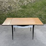 Italian dining table and 4 chairs by Salvarani, 1950s, set of 5.