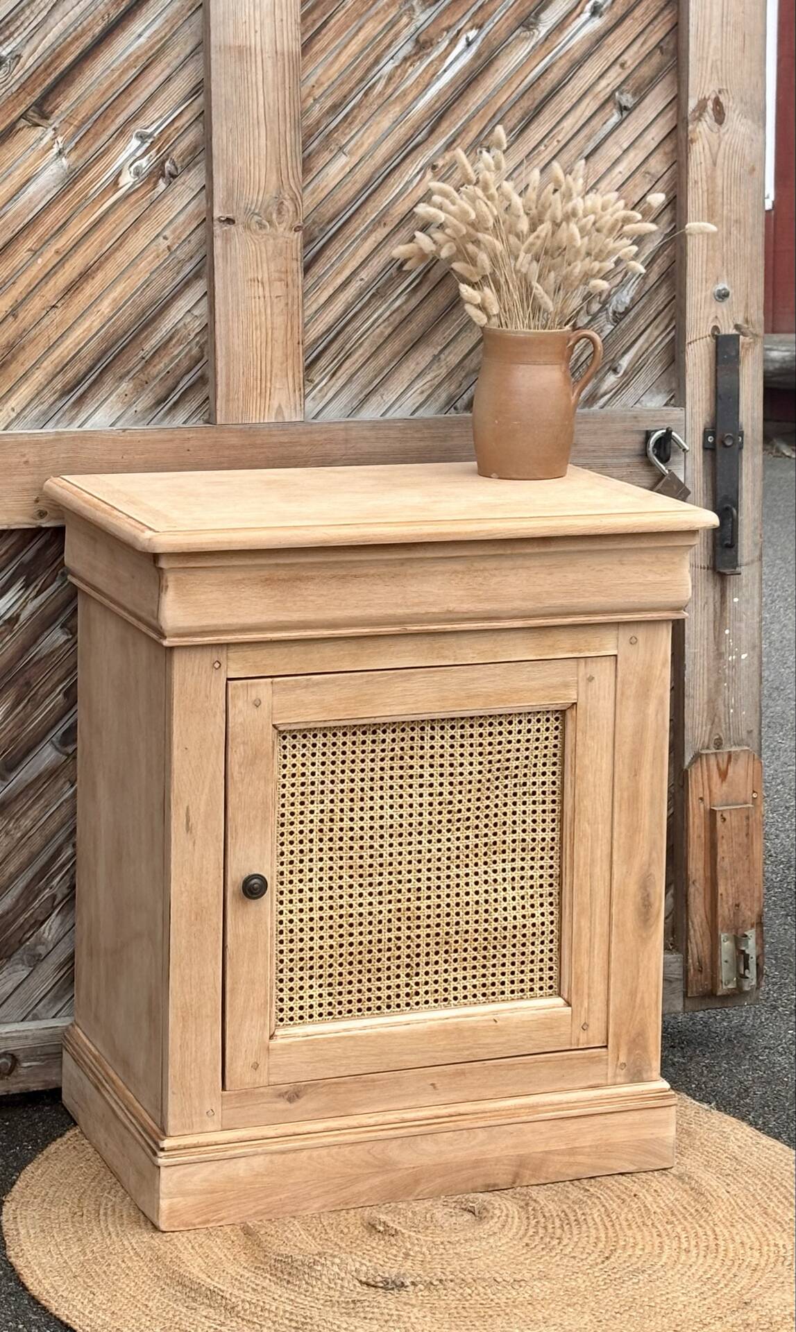Buffet rénové : 1 porte + 1 tiroir - confiturier , meuble vasque …