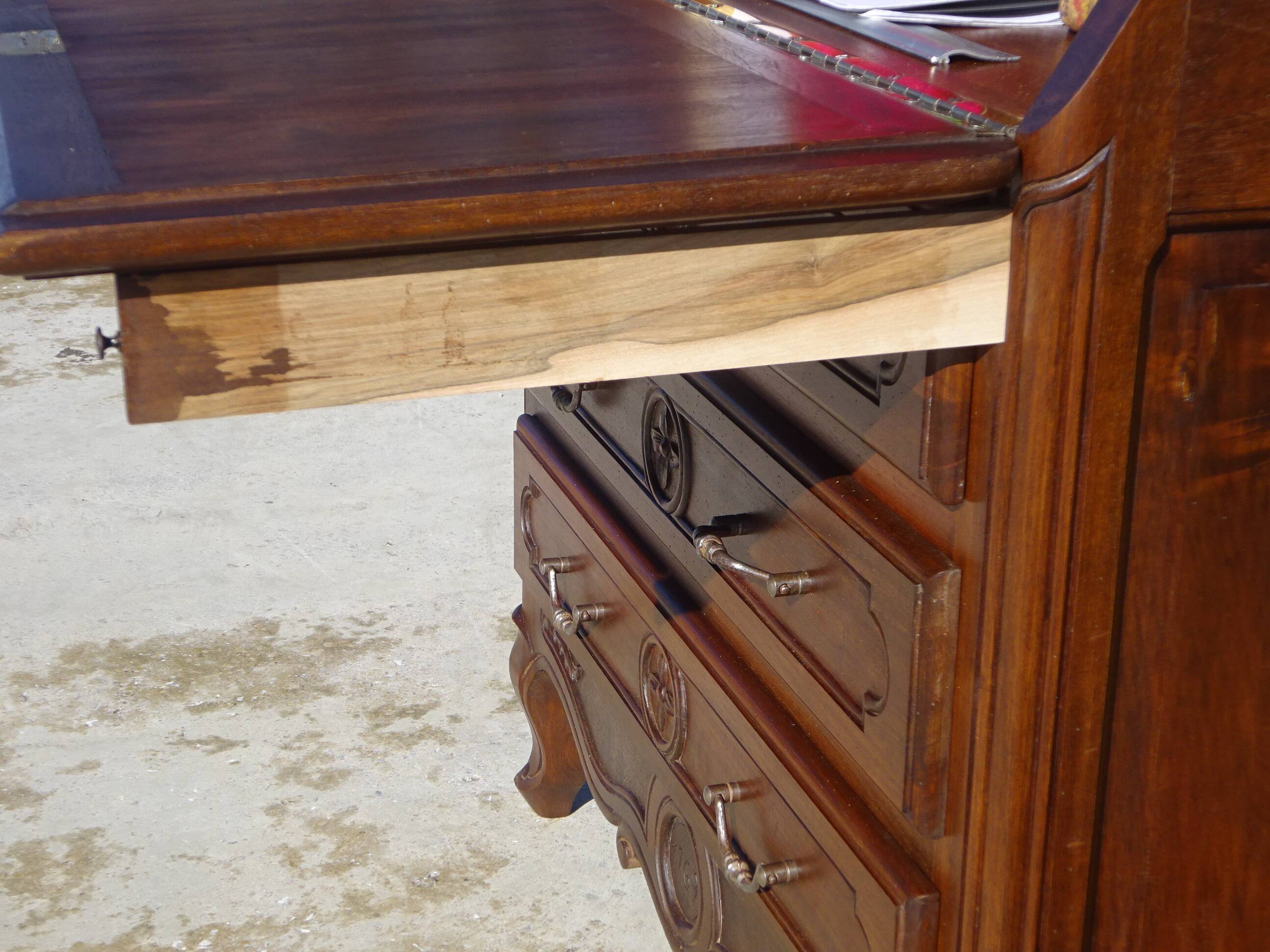 3-in-1 furniture: chest of drawers, secretary, and display cabinet, in walnut.