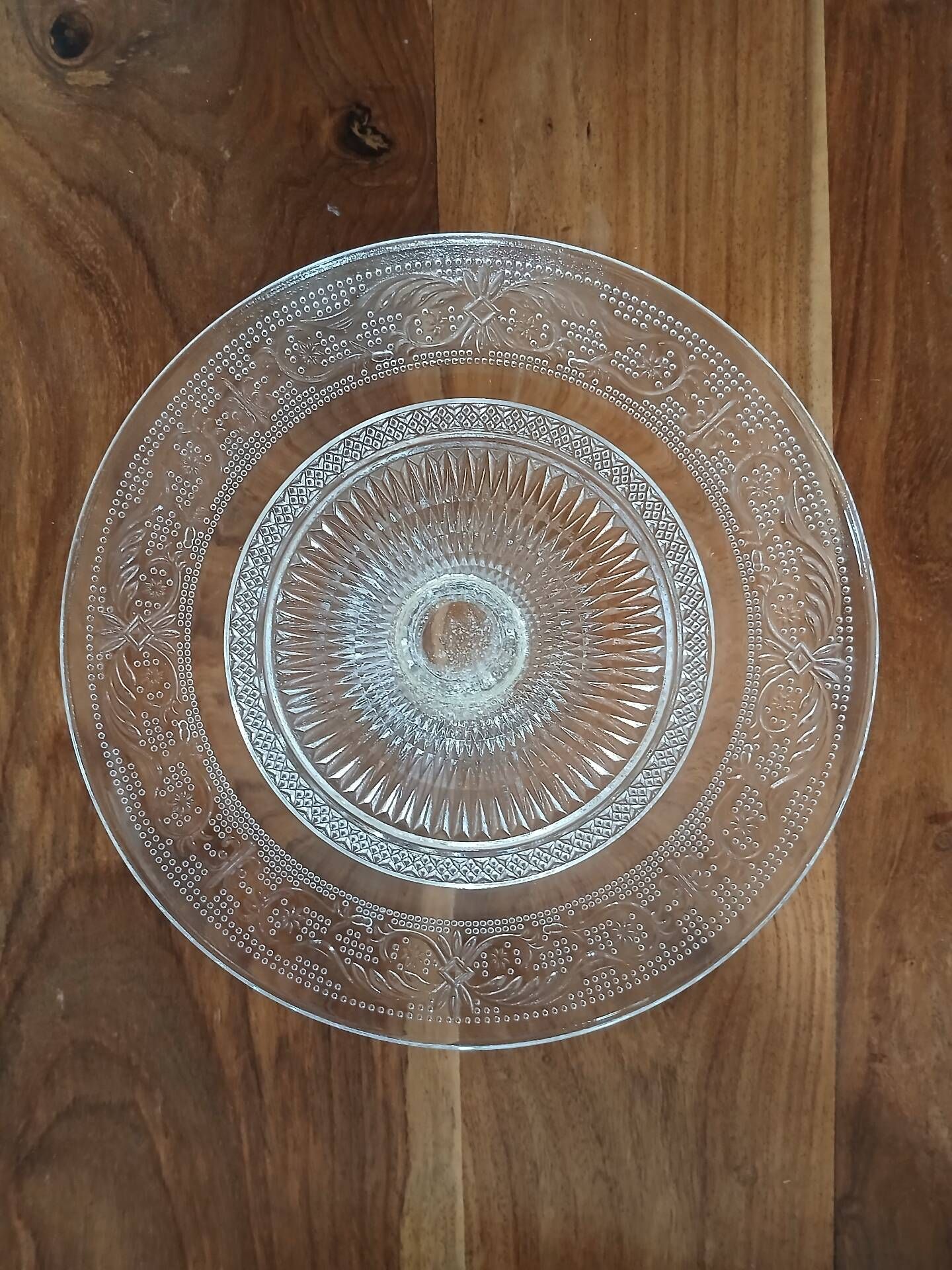 2 antique champagne flutes