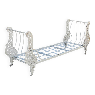 Napoleon IIII folding cast iron bed