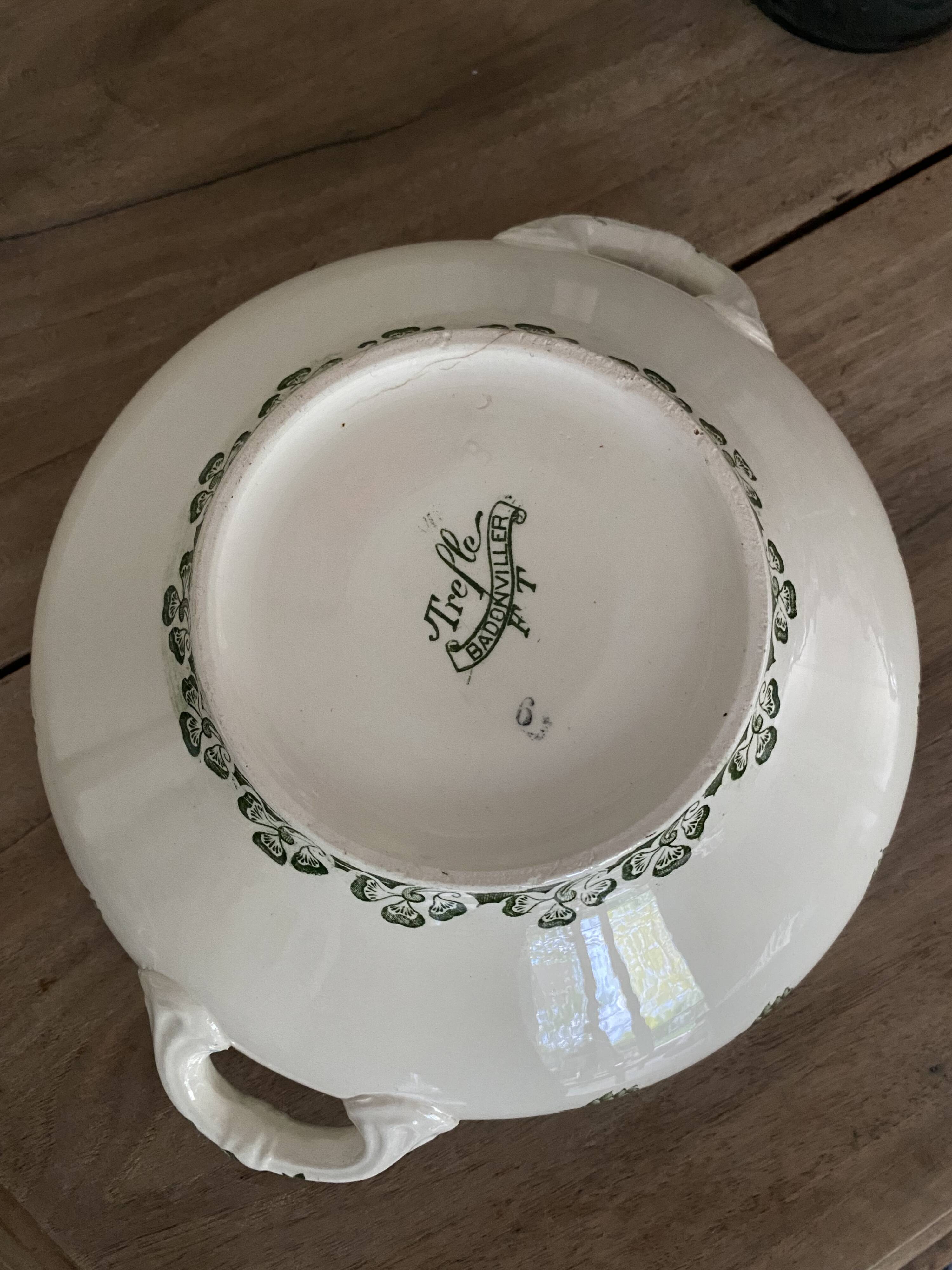 Badonvillier iron clay vegetable dish with clover decoration