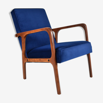 Armchair model 04-b, 70